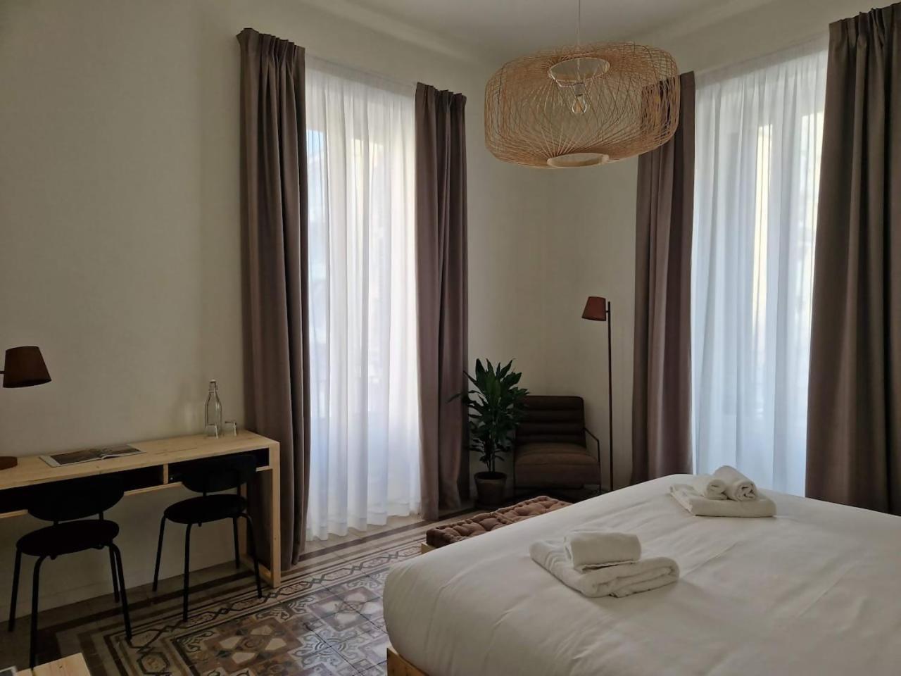 Lostabile Guesthouse & Coworking Bari Exteriör bild