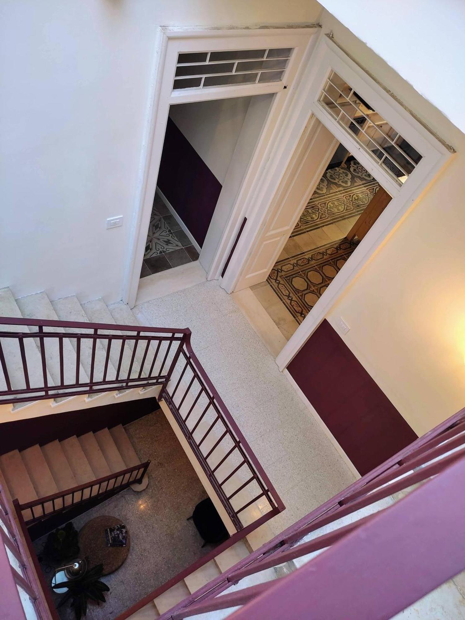 Lostabile Guesthouse & Coworking Bari Exteriör bild