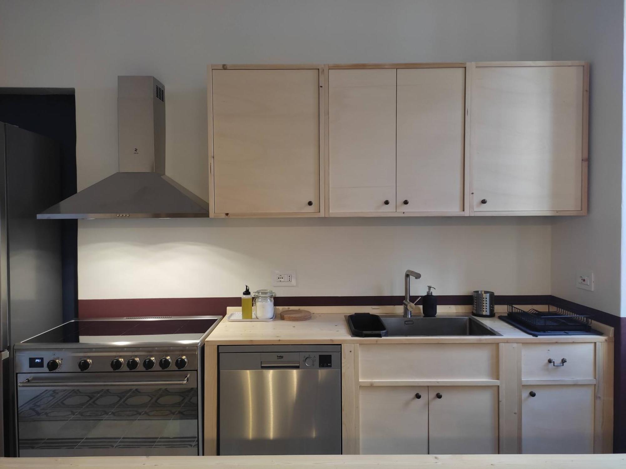 Lostabile Guesthouse & Coworking Bari Exteriör bild